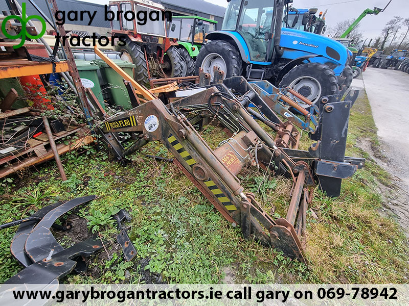 Rossmore Loader FL80 with Brackets To Suit Landini Blizzard Gary Brogan Tractor Sales